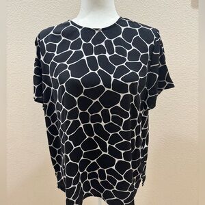 Women’s size, large, banana republic, blouse, black, and white